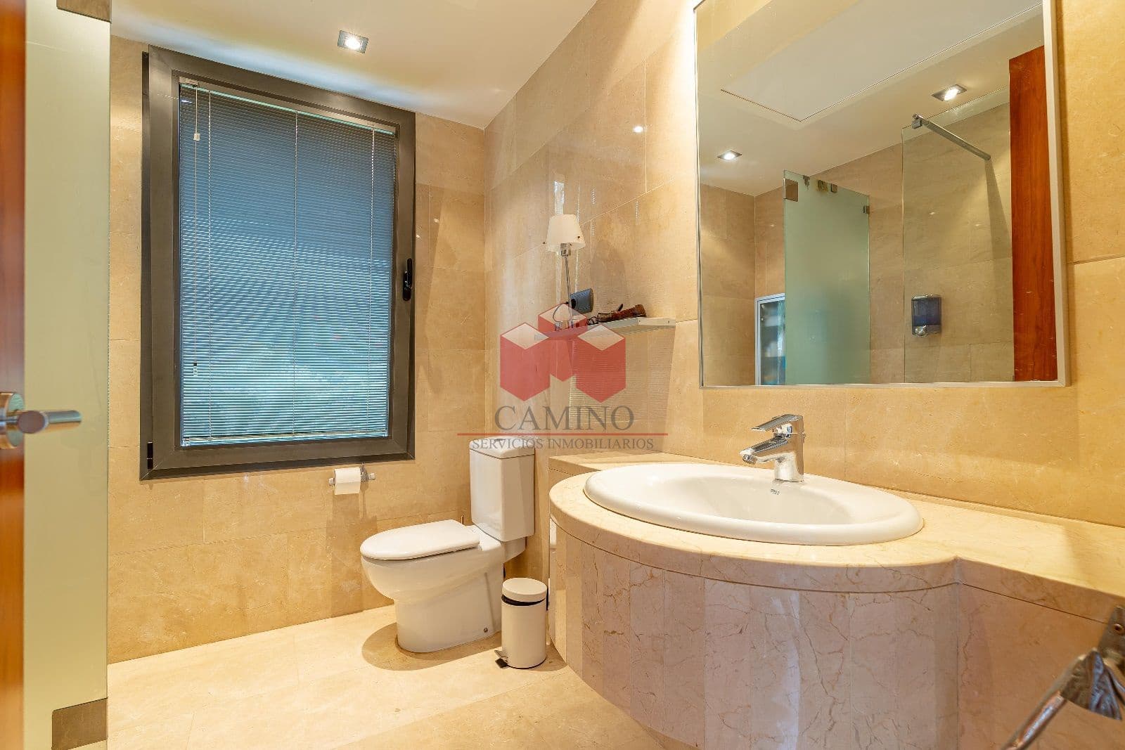 3 soveværelse Villa til salg i Salobre Golf med swimmingpool garage - € 1.495.000 (Ref: 8004702)