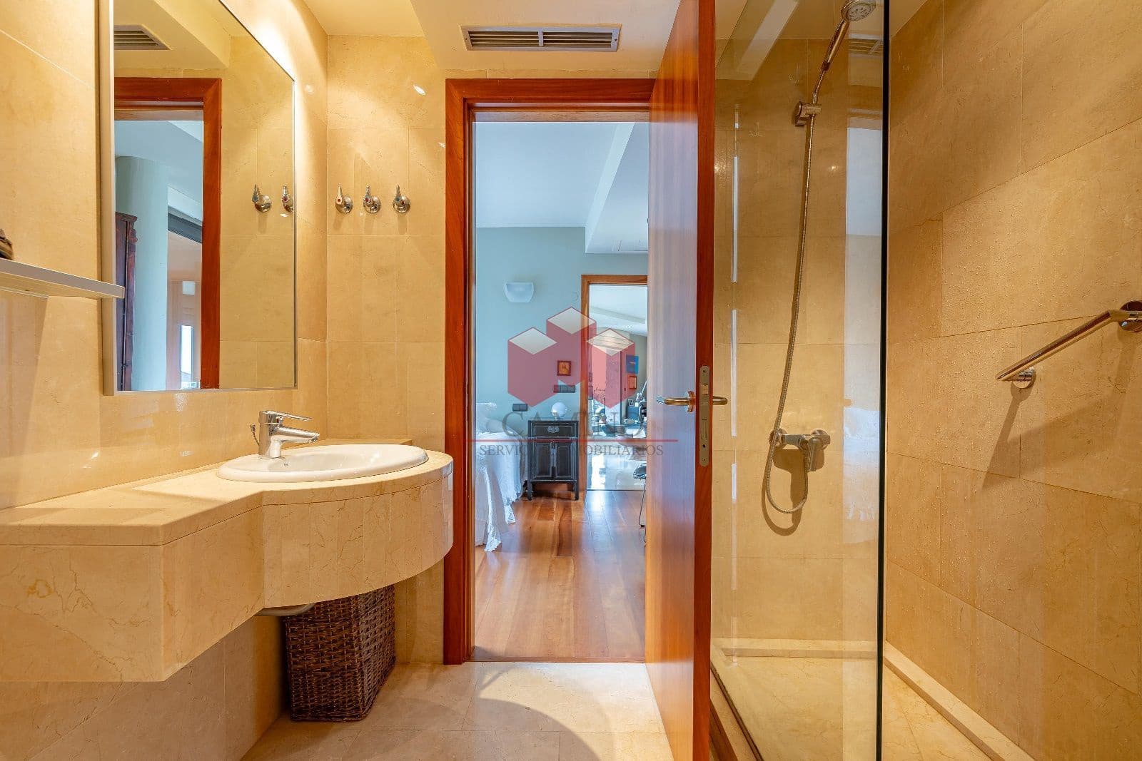 3 soveværelse Villa til salg i Salobre Golf med swimmingpool garage - € 1.495.000 (Ref: 8004702)