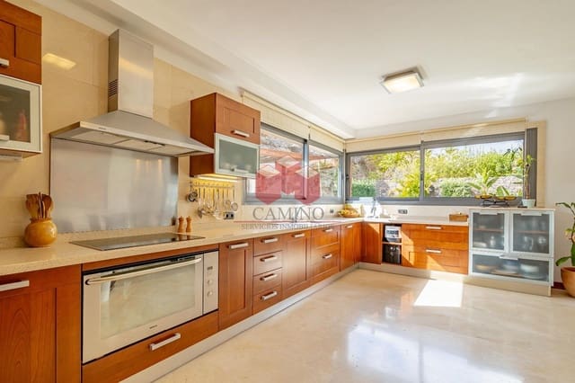 3 soveværelse Villa til salg i Salobre Golf, San Bartolomé de Tirajana med swimmingpool garage - € 1.495.000 (Ref: 8004702)