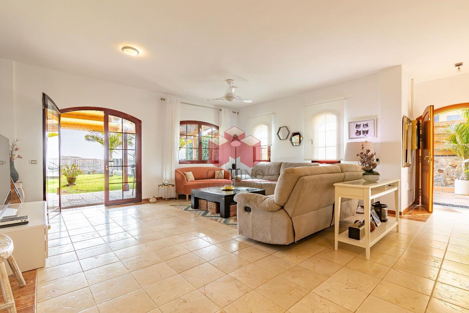 5 bedroom Villa for sale in Salobre Golf with pool garage - € 988,000 (Ref: 8108137)