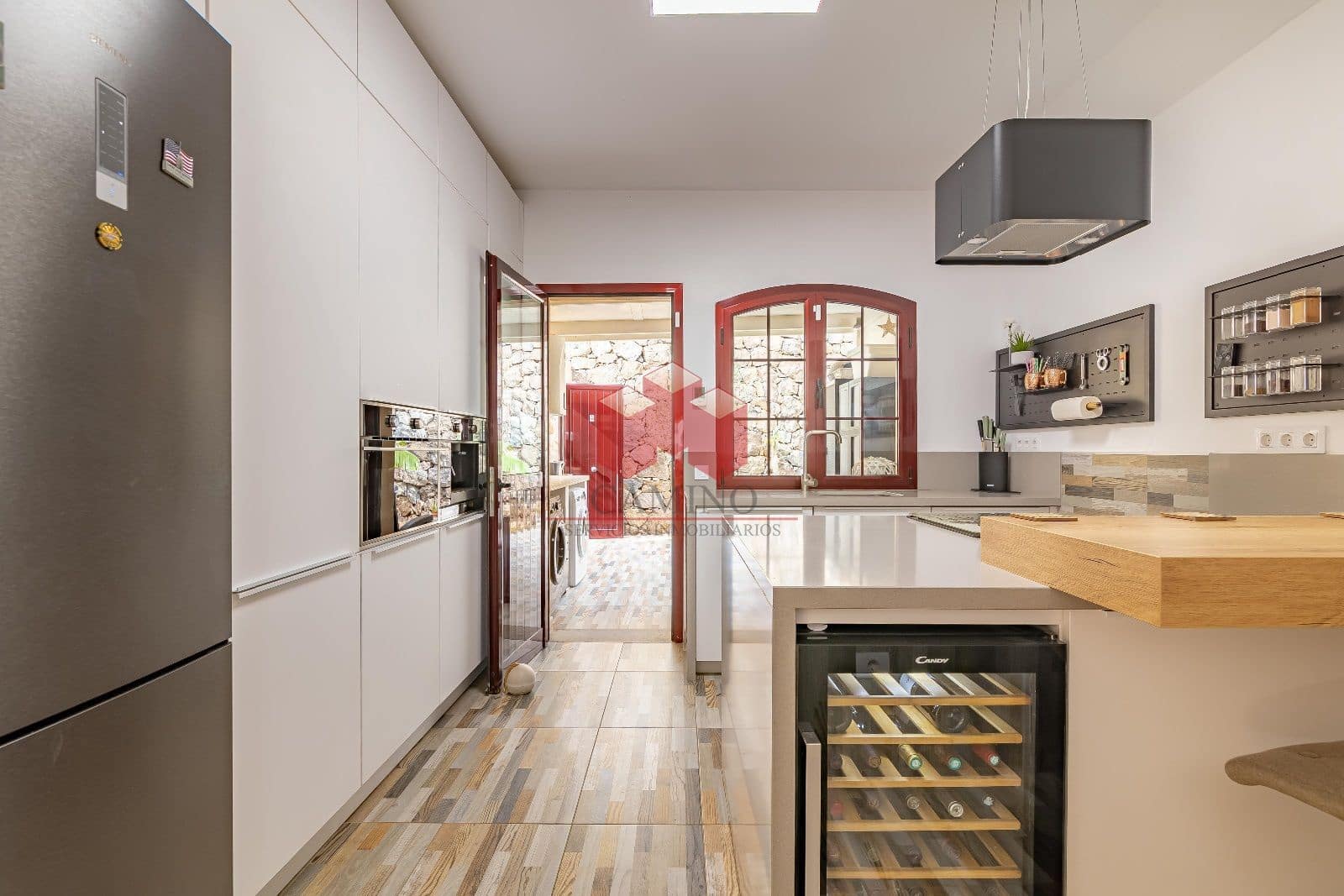 5 bedroom Villa for sale in Salobre Golf with pool garage - € 988,000 (Ref: 8108137)