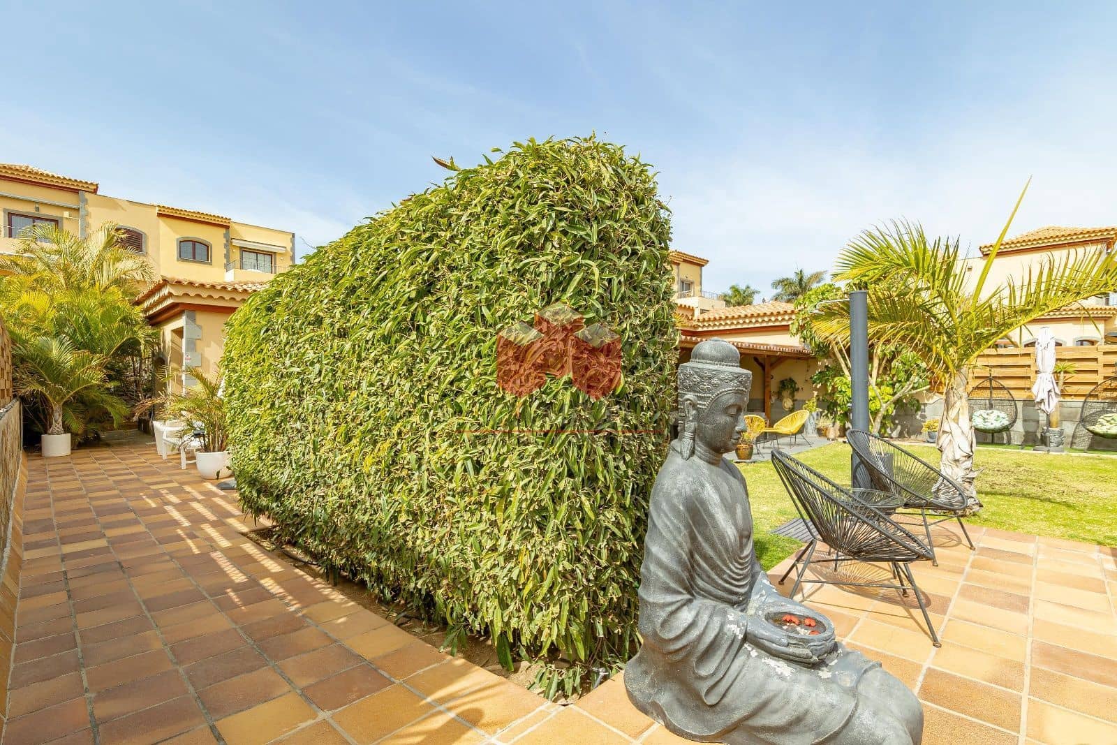 5 bedroom Villa for sale in Salobre Golf with pool garage - € 988,000 (Ref: 8108137)