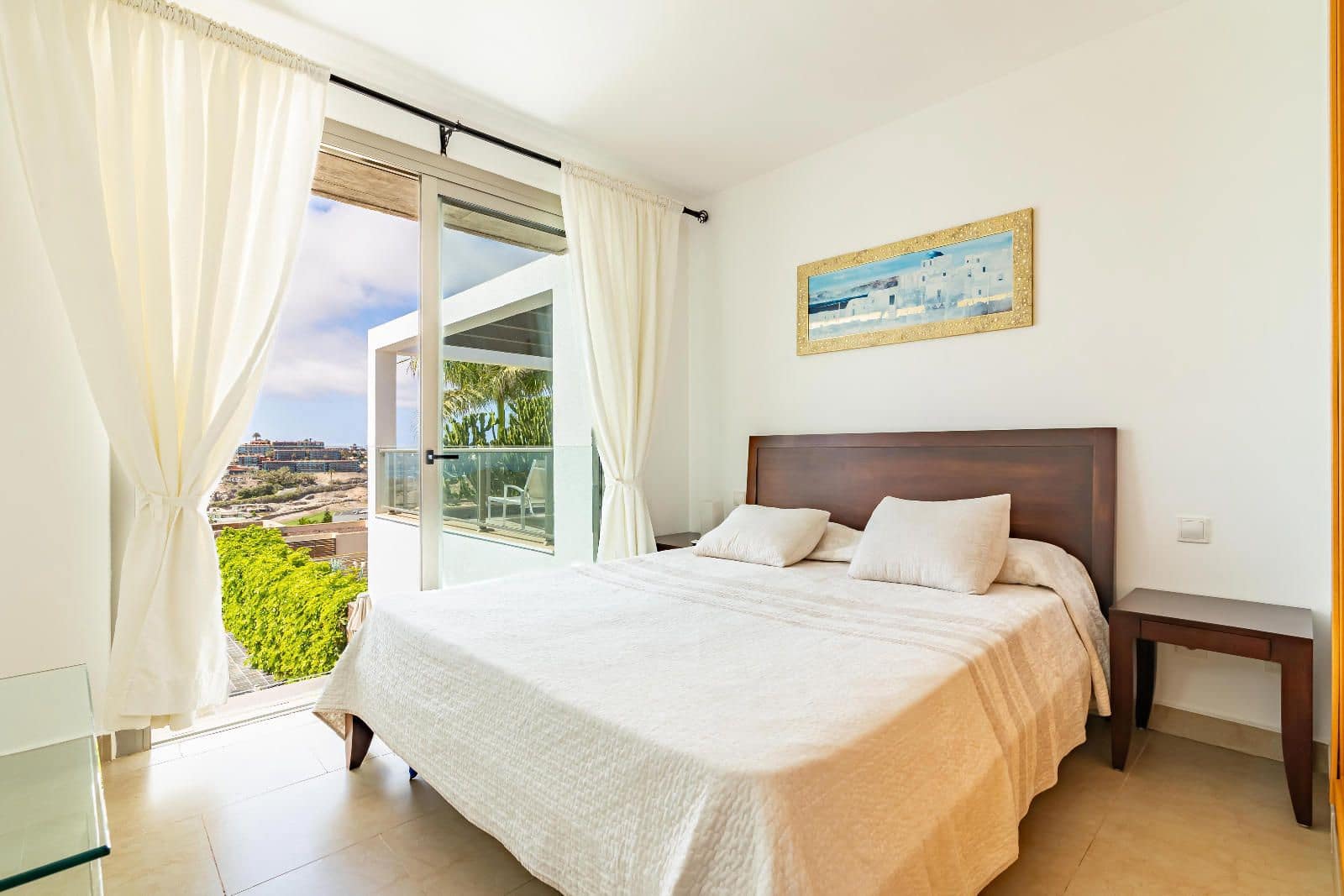 3 slaapkamer Villa te koop in San Bartolome de Tirajana met zwembad garage - € 739.000 (Ref: 8580833)