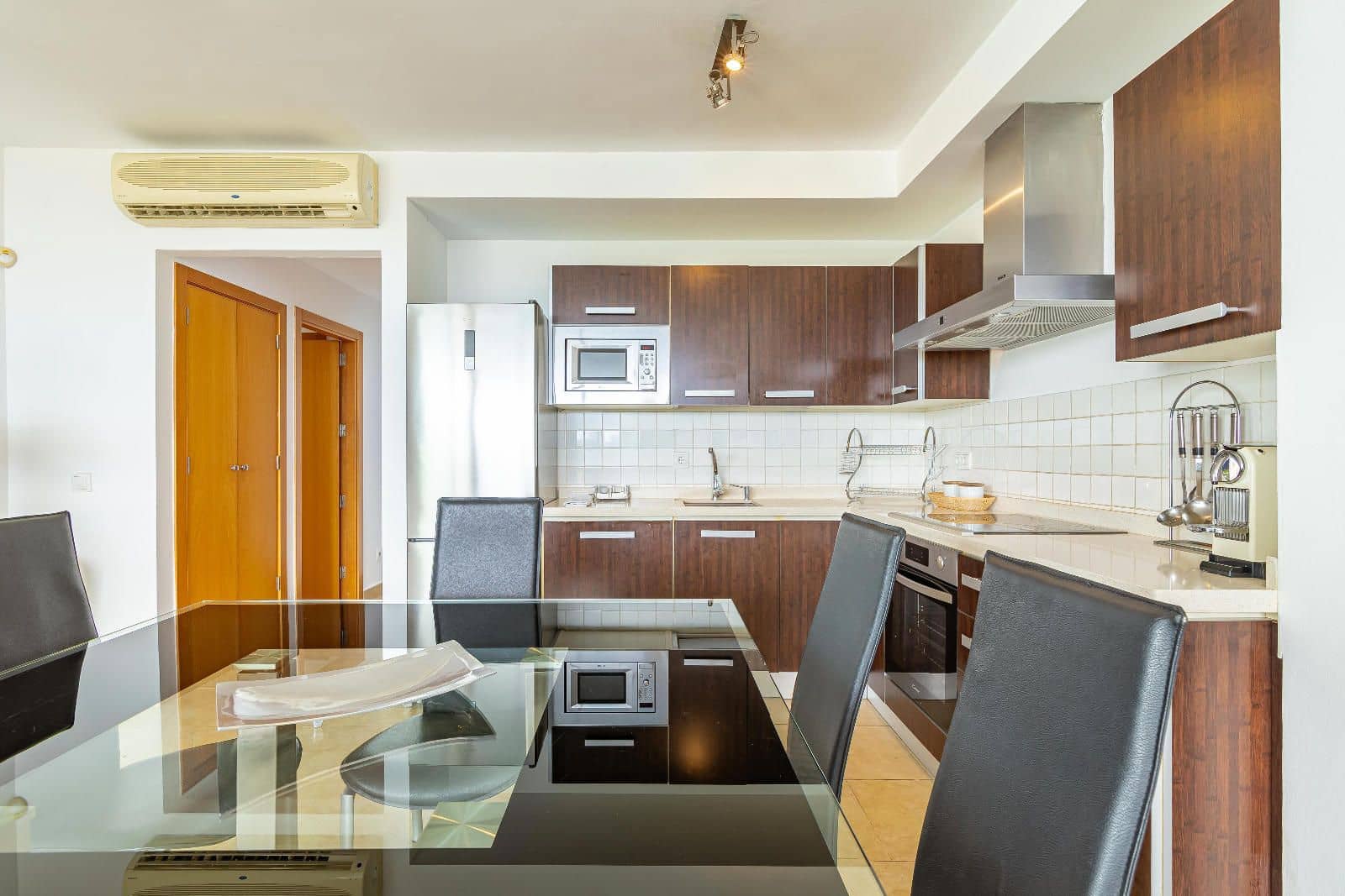 3 slaapkamer Villa te koop in San Bartolome de Tirajana met zwembad garage - € 739.000 (Ref: 8580833)