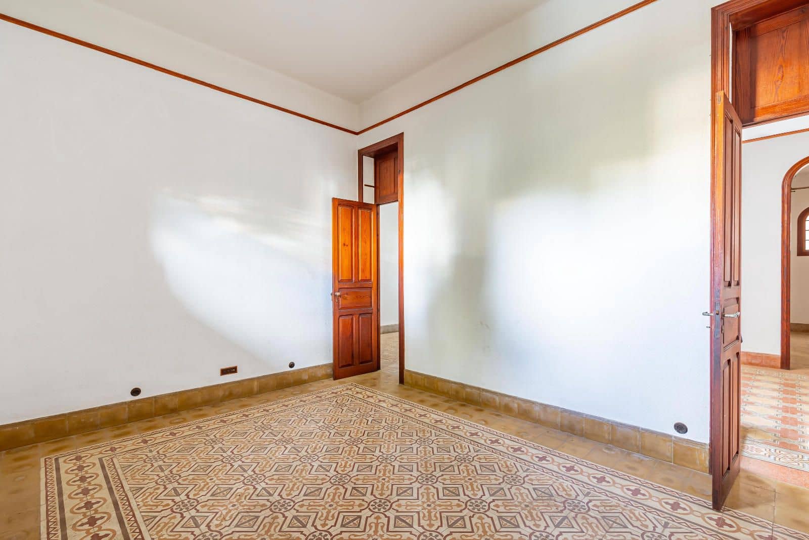 14 soverom Villa til salgs i Las Palmas de Gran Canaria med garasje - € 1 080 000 (Ref: 8609300)