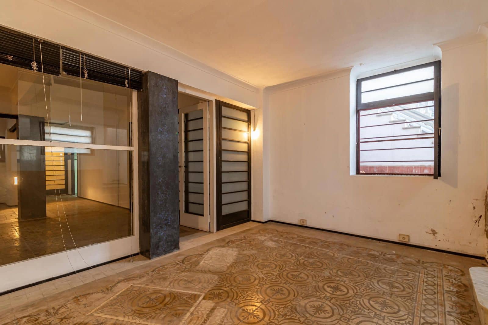 14 soverom Villa til salgs i Las Palmas de Gran Canaria med garasje - € 1 080 000 (Ref: 8609300)