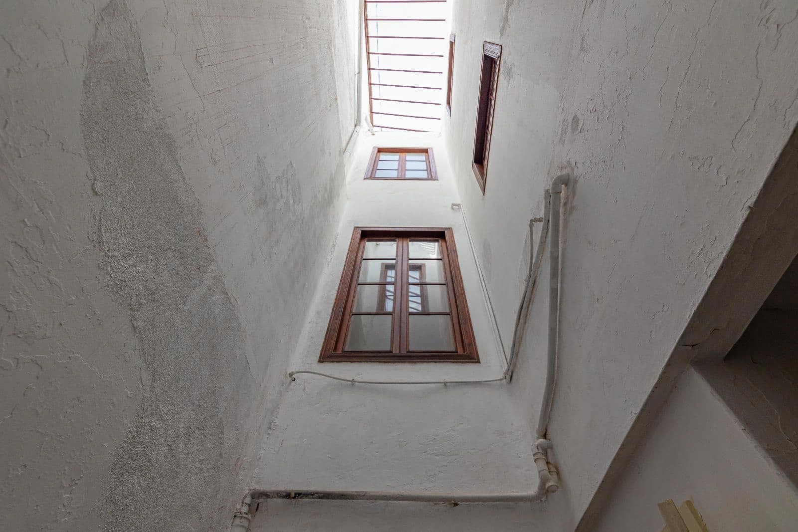 14 soverom Villa til salgs i Las Palmas de Gran Canaria med garasje - € 1 080 000 (Ref: 8609300)