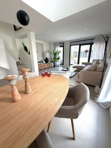 Casa de 2 habitaciones en Maspalomas, San Bartolomé de Tirajana en venta con piscina garaje - 941.000 € (Ref: 8756874)