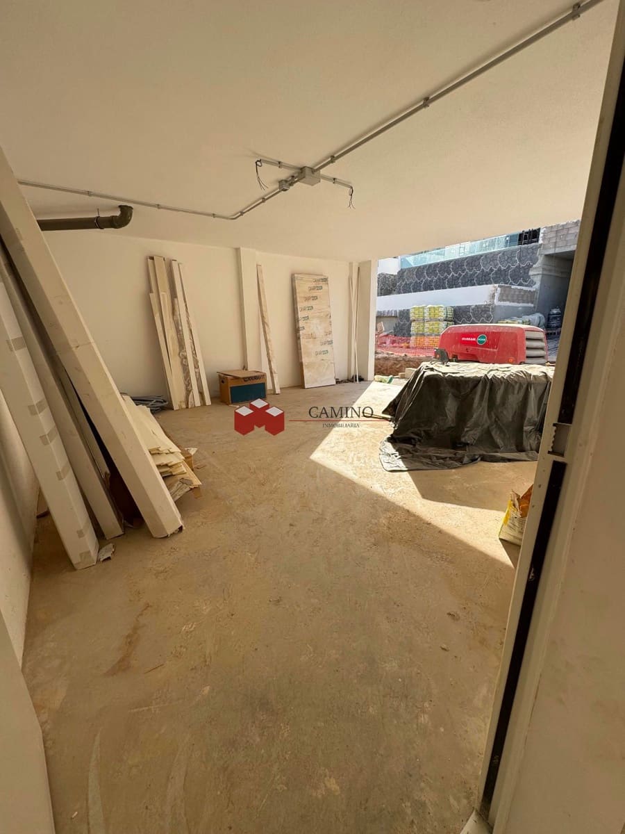 3 slaapkamer Villa te koop in Las Palmas de Gran Canaria met garage - € 1.080.000 (Ref: 8804064)