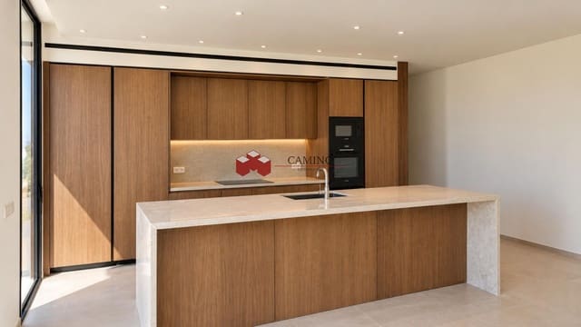 Chalet de 3 habitaciones en Salobre Golf, San Bartolomé de Tirajana en venta con piscina garaje - 1.540.000 € (Ref: 8882169)