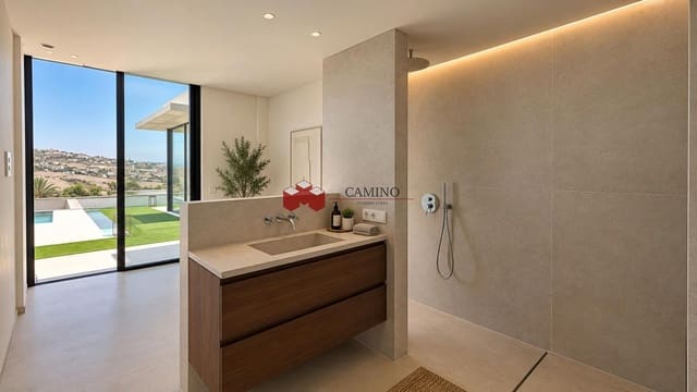 Chalet de 3 habitaciones en Salobre Golf, San Bartolomé de Tirajana en venta con piscina garaje - 1.540.000 € (Ref: 8882169)