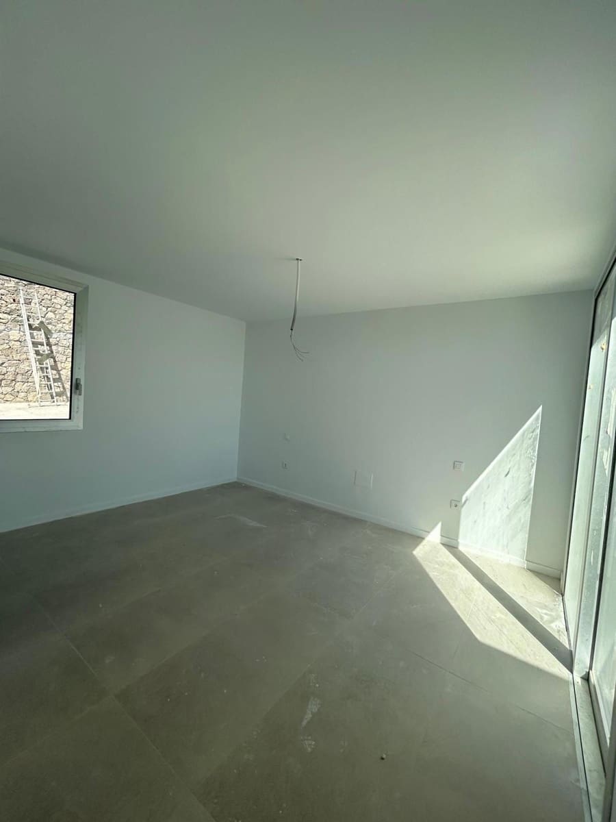 Villa till salu i Salobre Golf med pool garage - 775 000 € (Ref: 8885562)