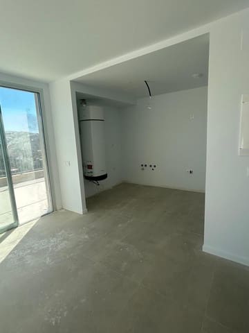 Huvila myytävänä paikassa Salobre Golf, San Bartolomé de Tirajana mukana uima-altaan 
autotalli - 775 000 € (Ref: 8885562)