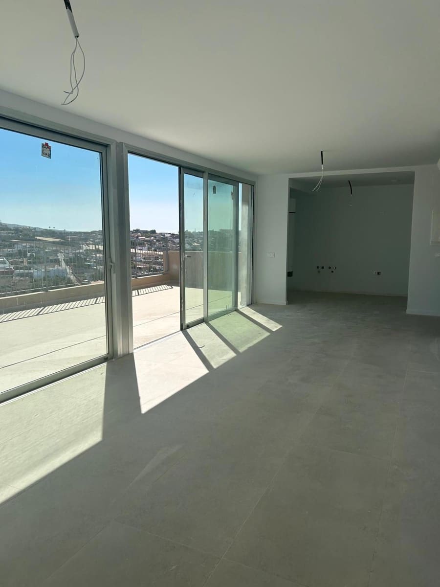 Villa till salu i Salobre Golf med pool garage - 775 000 € (Ref: 8885562)