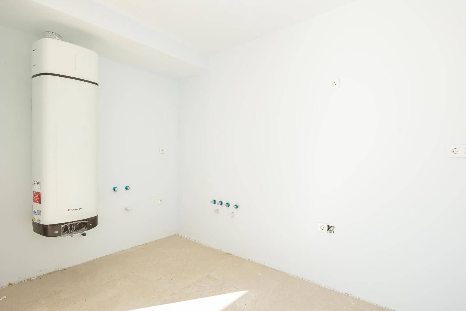 3 soverom Villa til salgs i Salobre Golf med svømmebasseng - € 975 000 (Ref: 8885563)