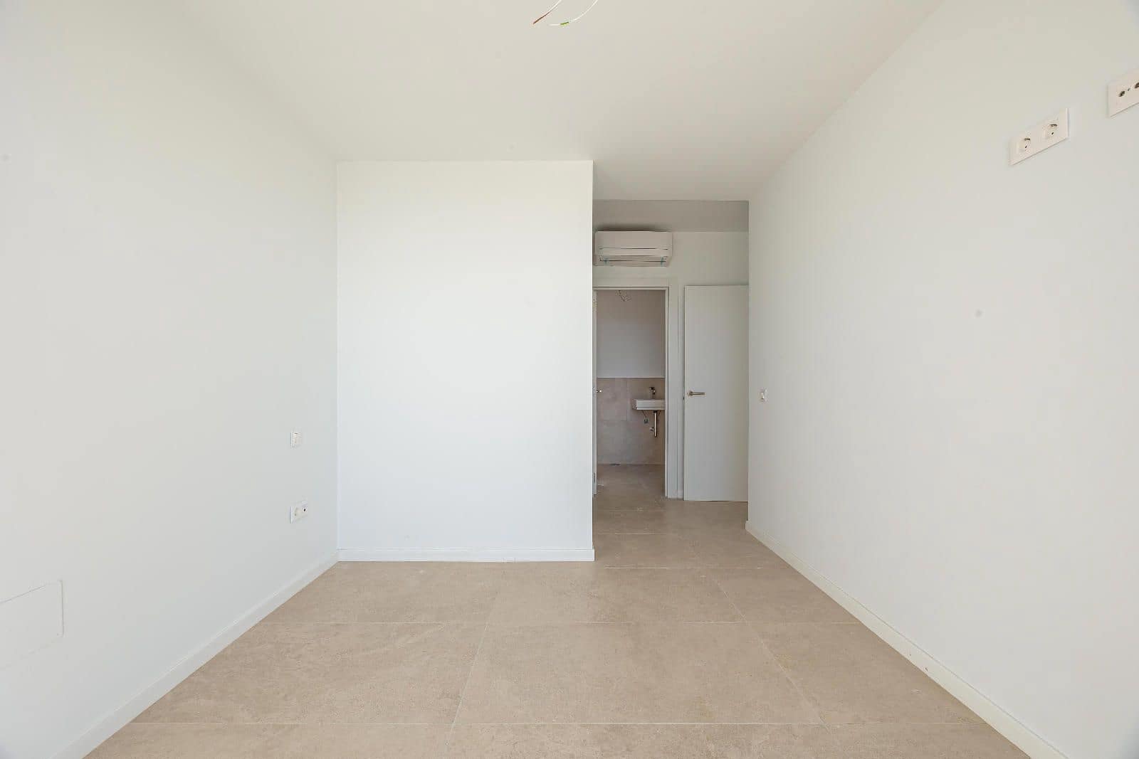 3 soverom Villa til salgs i Salobre Golf med svømmebasseng - € 975 000 (Ref: 8885563)