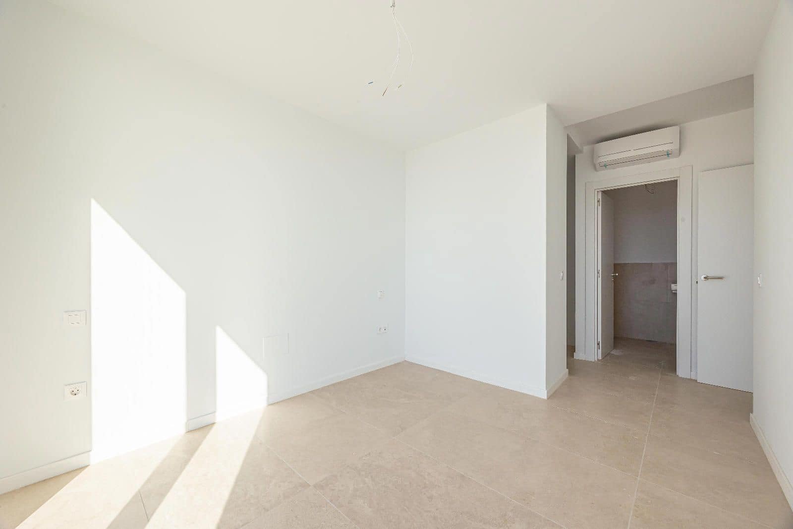 3 soverom Villa til salgs i Salobre Golf med svømmebasseng - € 975 000 (Ref: 8885563)