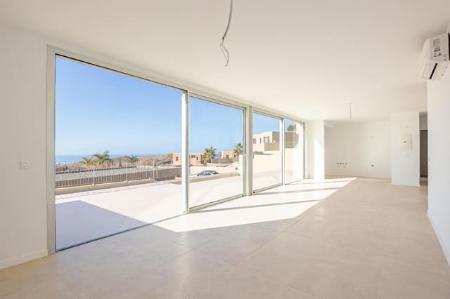 3 bedroom Villa for sale in Salobre Golf, San Bartolomé de Tirajana with pool - € 975,000 (Ref: 8885563)