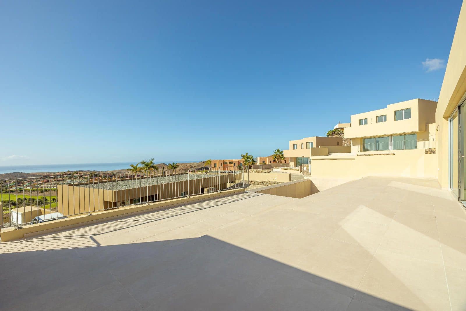 3 soverom Villa til salgs i Salobre Golf med svømmebasseng - € 975 000 (Ref: 8885563)