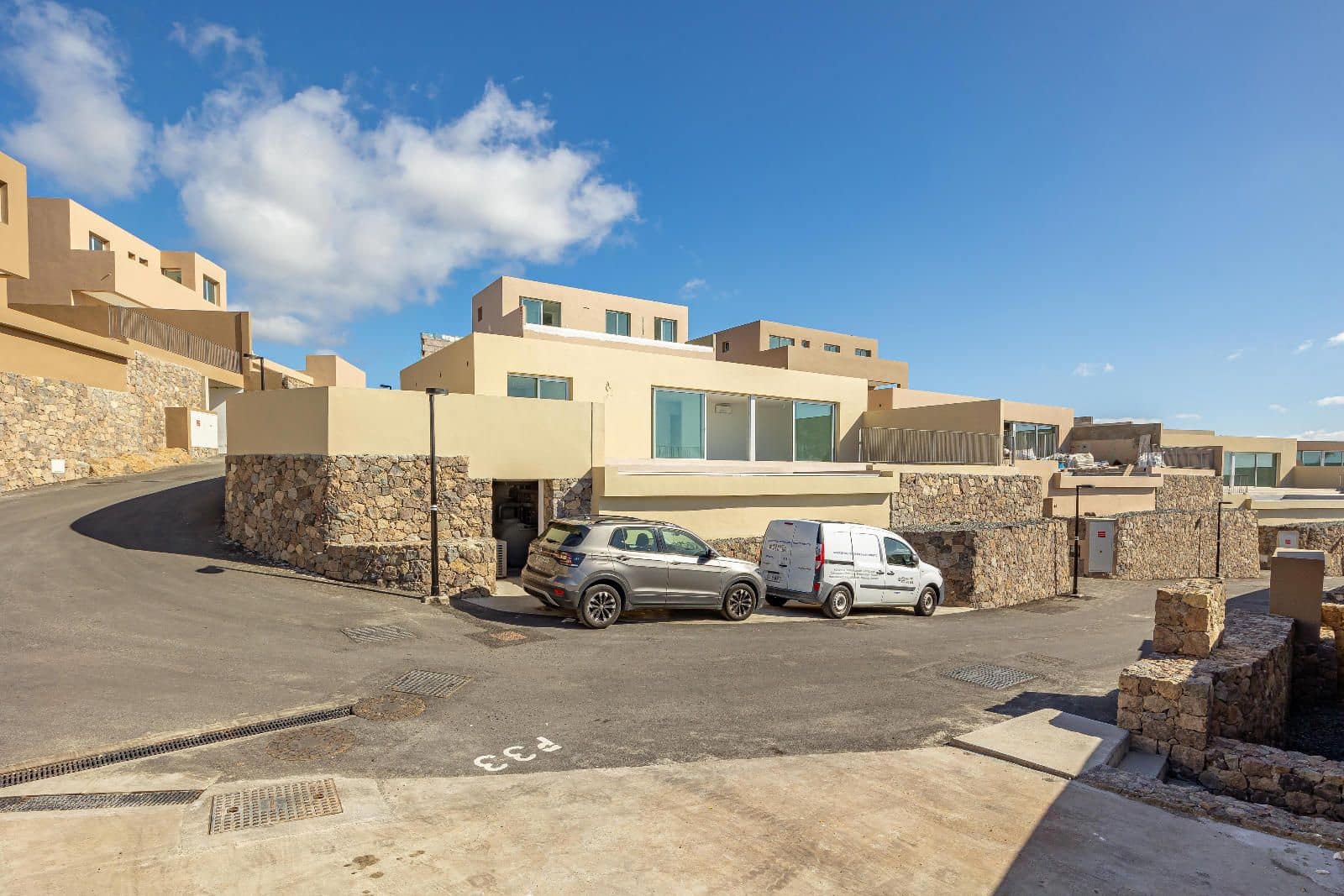 3 soverom Villa til salgs i Salobre Golf med svømmebasseng - € 975 000 (Ref: 8885563)