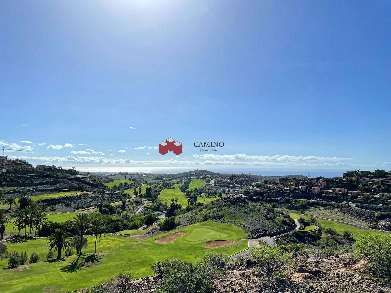 2 soveværelse Villa til salg i Salobre Golf med swimmingpool garage - € 1.565.000 (Ref: 8931678)