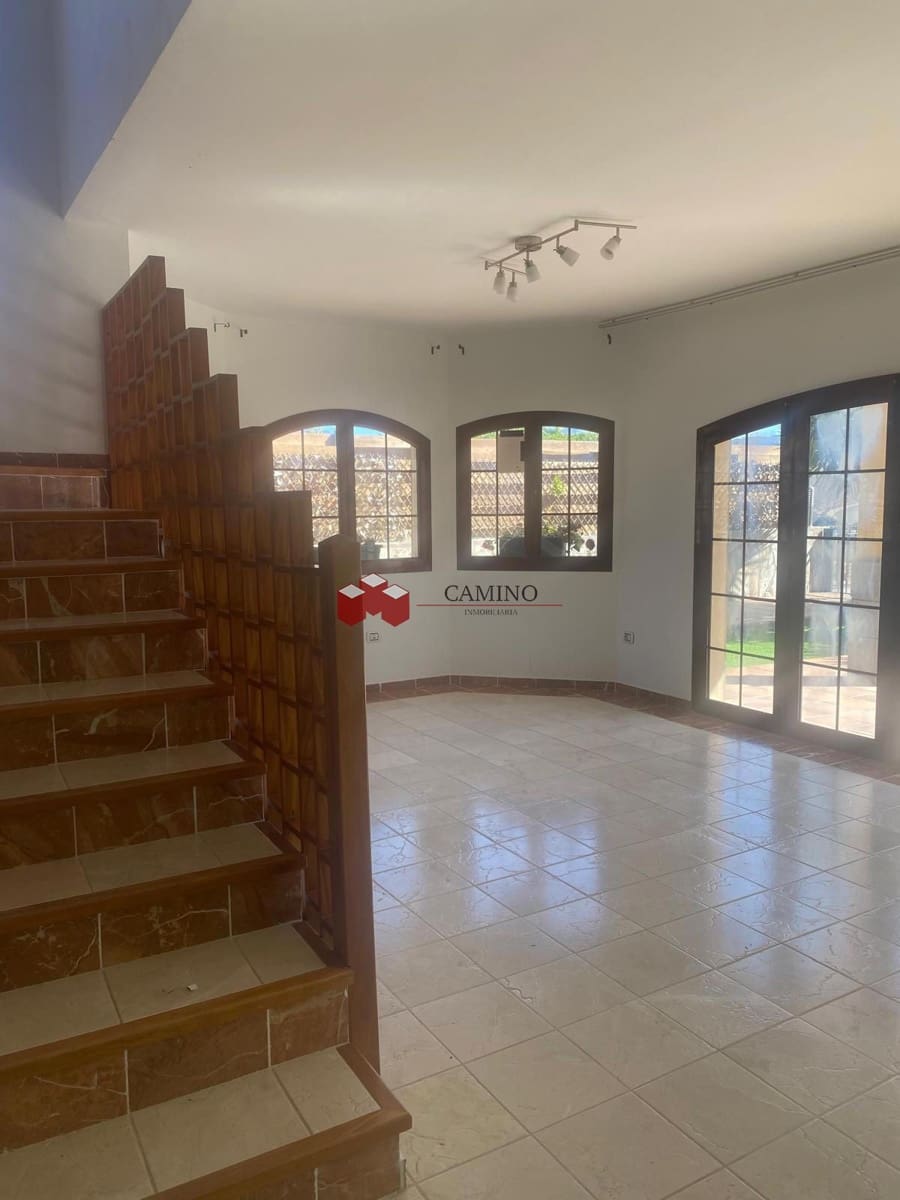 3 sypialnia Dom na sprzedaż w Salobre Golf z basenem garażem - 676 174 € (Ref: 9221876)