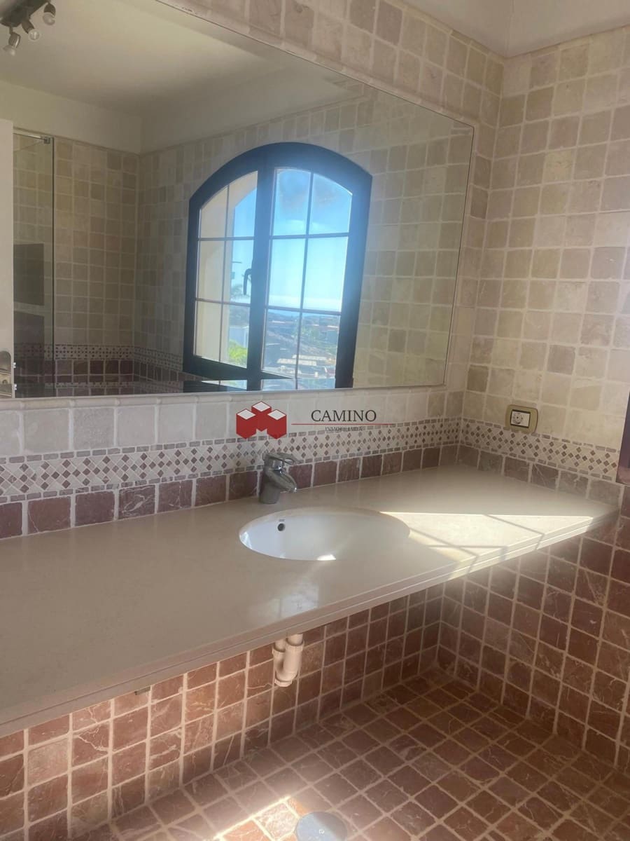 3 sypialnia Dom na sprzedaż w Salobre Golf z basenem garażem - 676 174 € (Ref: 9221876)