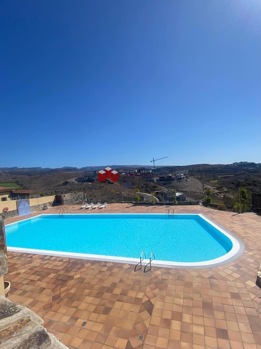 3 sypialnia Dom na sprzedaż w Salobre Golf z basenem garażem - 676 174 € (Ref: 9221876)