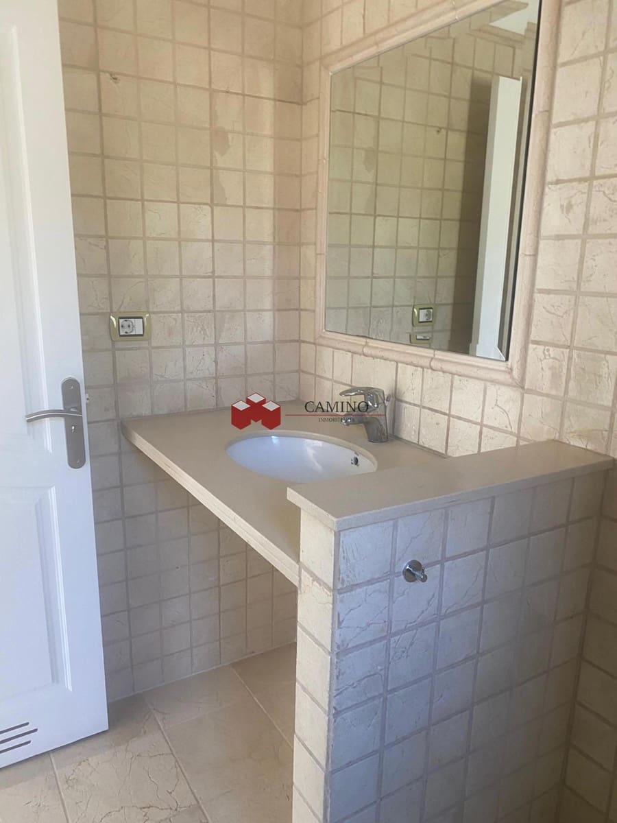 3 sypialnia Dom na sprzedaż w Salobre Golf z basenem garażem - 676 174 € (Ref: 9221876)