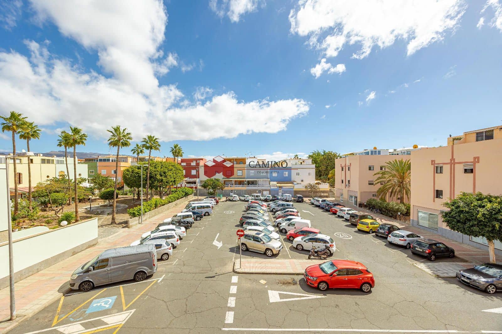 2 soveværelse Lejlighed til salg i San Bartolome de Tirajana med garage - € 305.000 (Ref: 9221877)