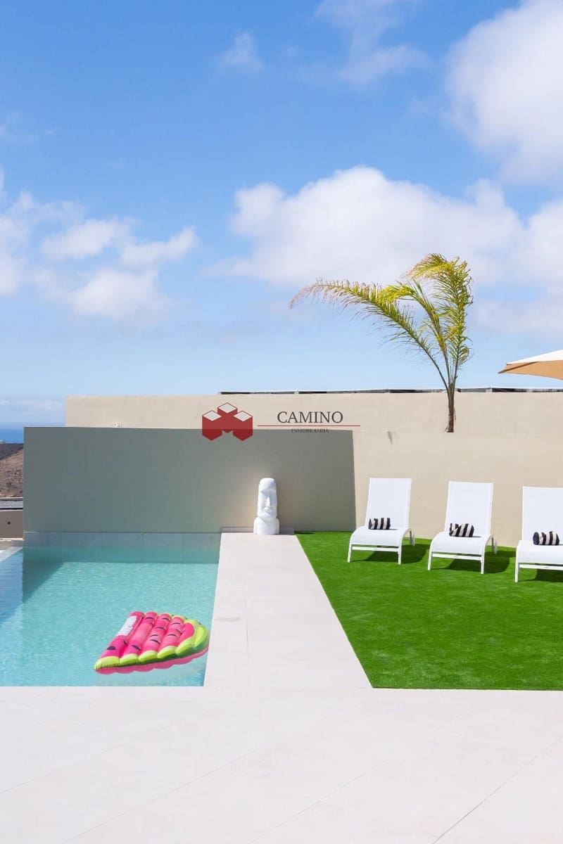 3 sovrum Villa till salu i Salobre Golf med pool garage - 885 000 € (Ref: 9231369)