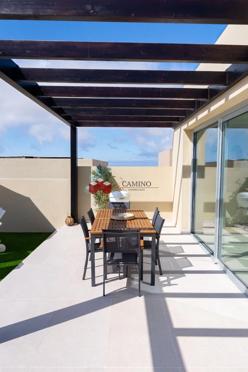 3 sovrum Villa till salu i Salobre Golf med pool garage - 885 000 € (Ref: 9231369)