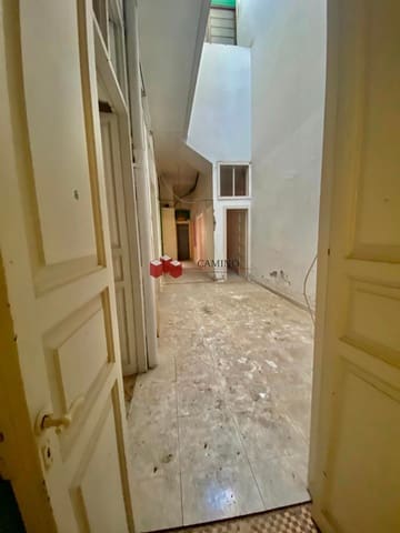 Villa til salgs i Las Palmas de Gran Canaria - € 595 000 (Ref: 9398094)