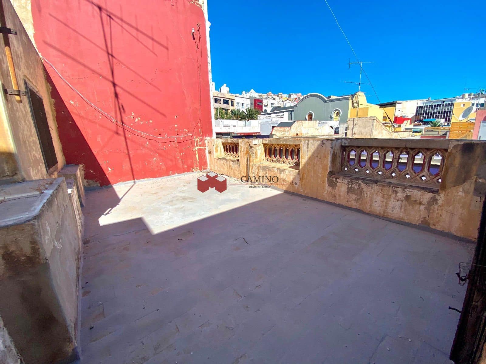 Villa/Maison à vendre à Las Palmas de Gran Canaria - 647 000 € (Ref: 9398094)