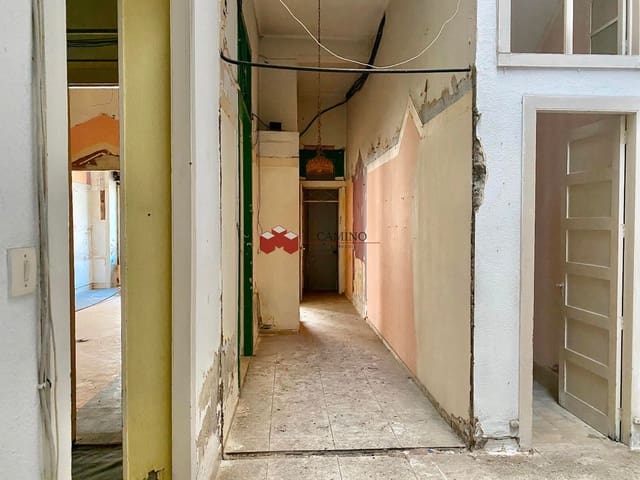 Villa til salgs i Las Palmas de Gran Canaria - € 595 000 (Ref: 9398094)