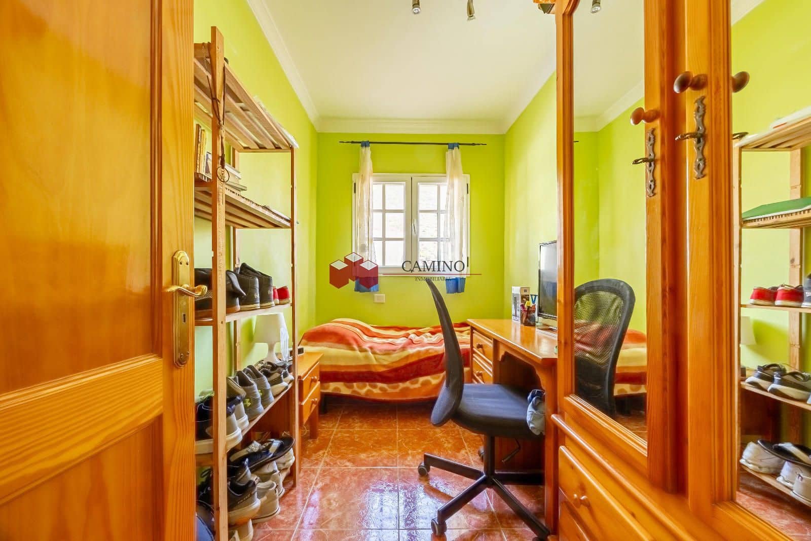 3 soveværelse Byhus til salg i Montana de los Velez med garage - € 250.000 (Ref: 9426269)