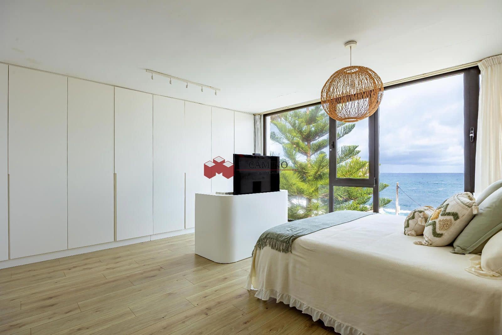 3 Zimmer Haus zu verkaufen in Moya mit Pool Garage - 595.000 € (Ref: 9651259)