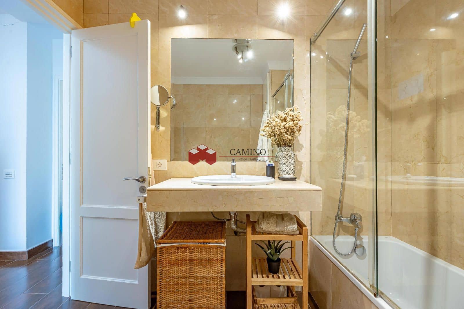 3 Zimmer Haus zu verkaufen in Moya mit Pool Garage - 595.000 € (Ref: 9651259)