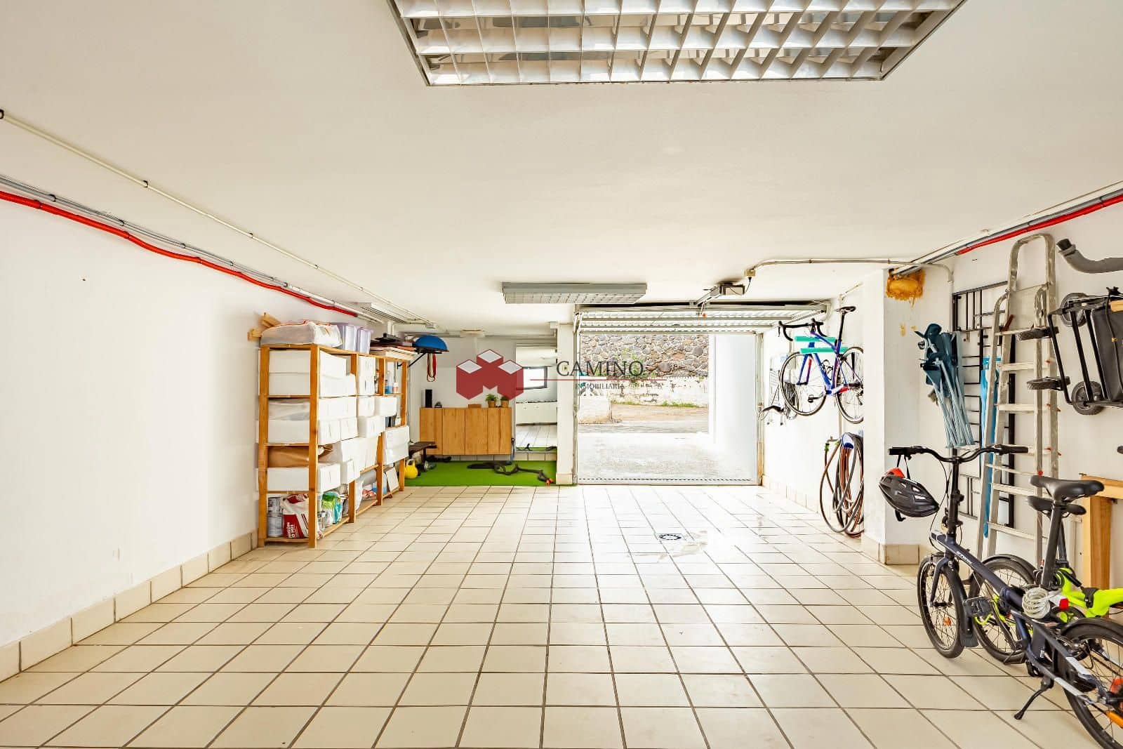 3 Zimmer Haus zu verkaufen in Moya mit Pool Garage - 595.000 € (Ref: 9651259)