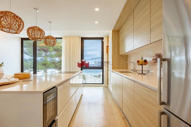 3 Zimmer Haus zu verkaufen in Moya mit Pool Garage - 595.000 € (Ref: 9651259)