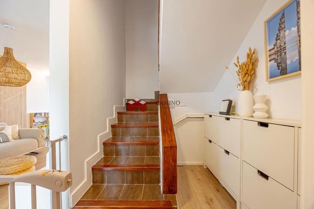 3 Zimmer Haus zu verkaufen in Moya mit Pool Garage - 595.000 € (Ref: 9651259)