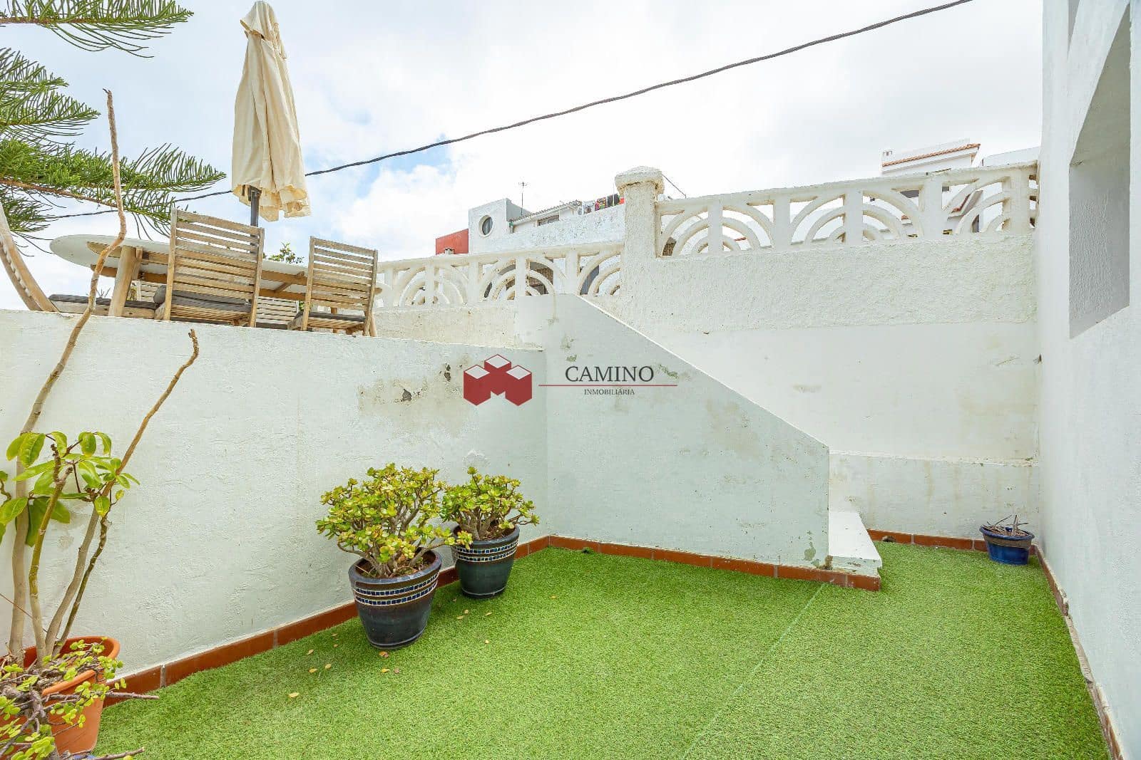 3 Zimmer Haus zu verkaufen in Moya mit Pool Garage - 595.000 € (Ref: 9651259)