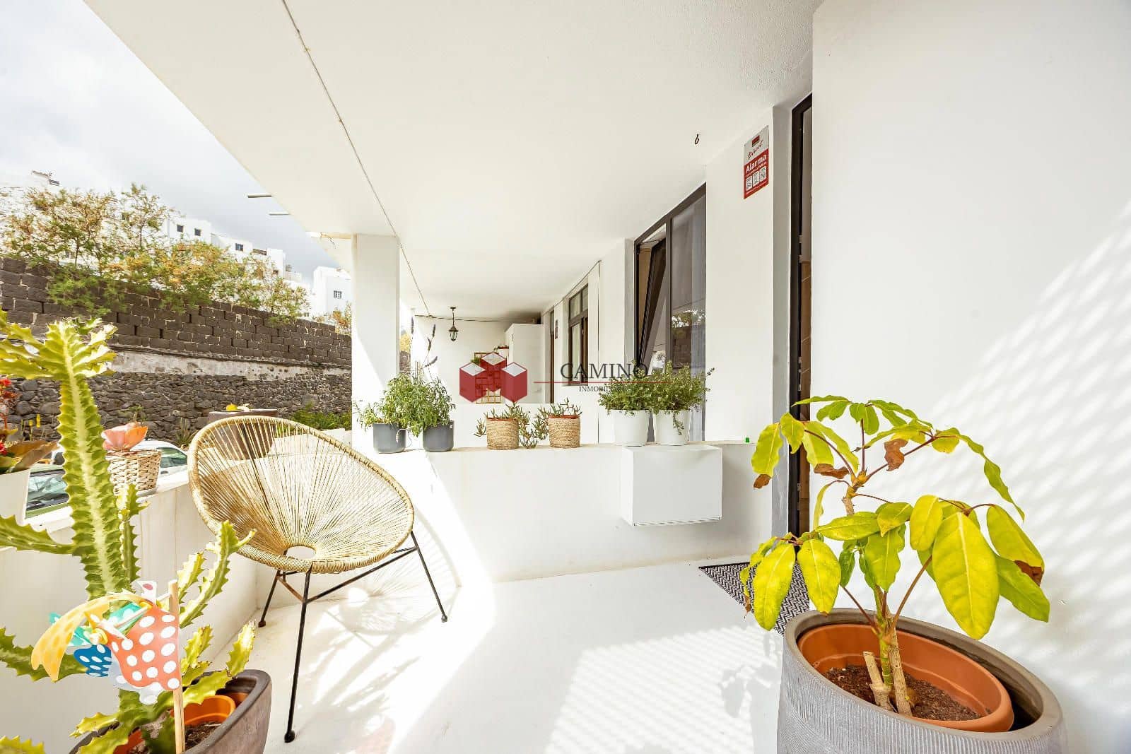 3 Zimmer Haus zu verkaufen in Moya mit Pool Garage - 595.000 € (Ref: 9651259)