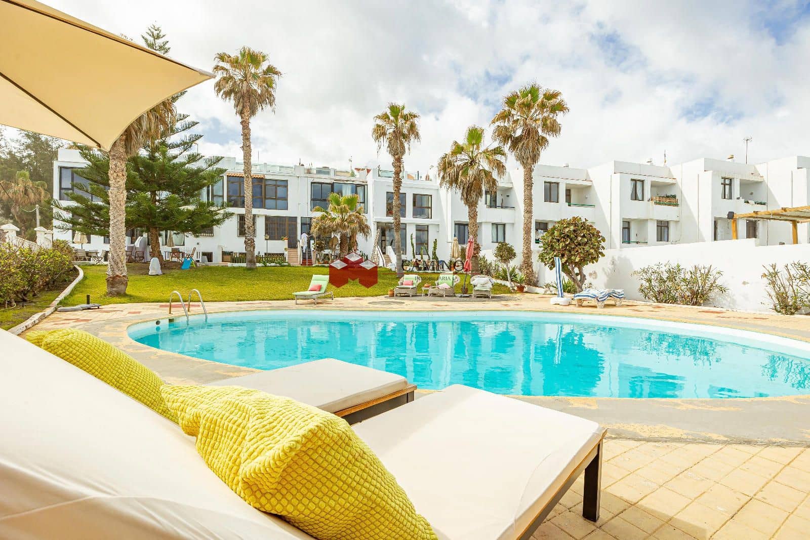 3 Zimmer Haus zu verkaufen in Moya mit Pool Garage - 595.000 € (Ref: 9651259)