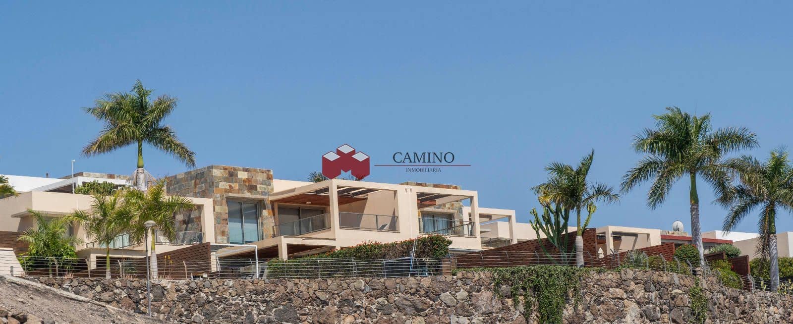 4 bedroom Townhouse for sale in San Bartolome de Tirajana with garage - € 860,000 (Ref: 9696776)