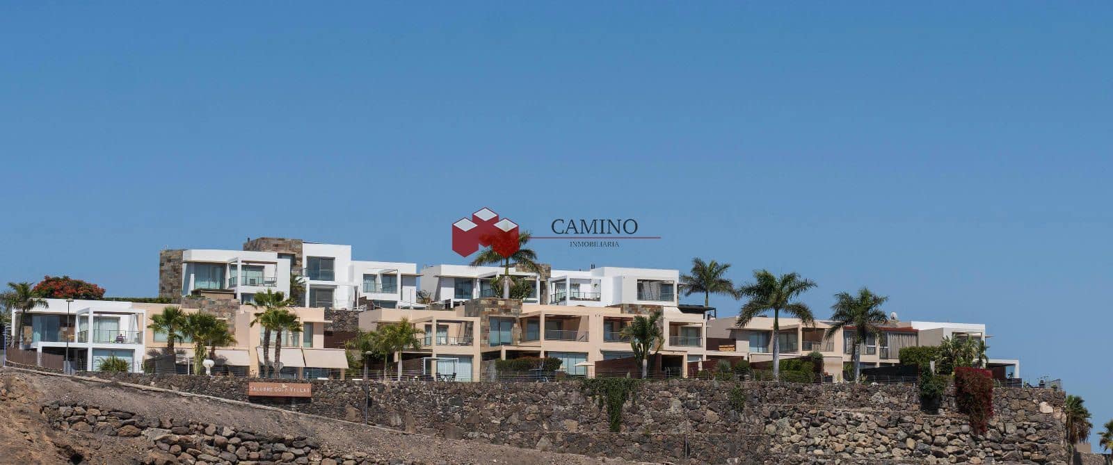 4 bedroom Townhouse for sale in San Bartolome de Tirajana with garage - € 860,000 (Ref: 9696776)