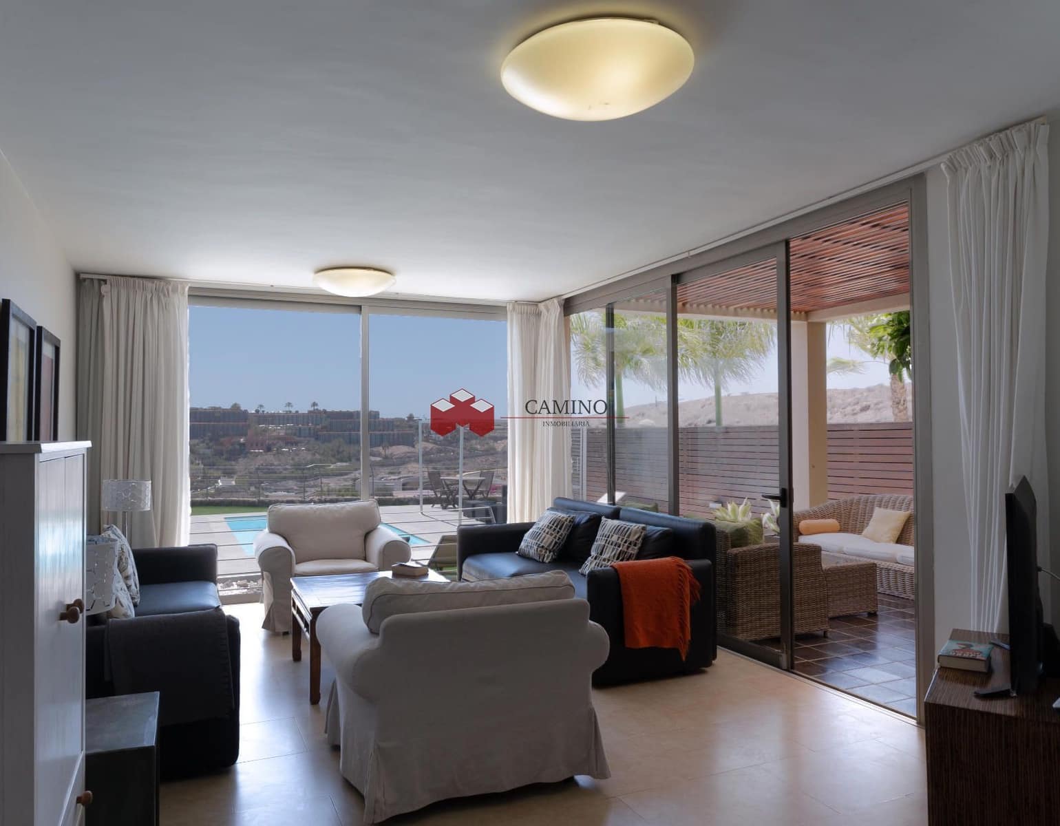 4 bedroom Townhouse for sale in San Bartolome de Tirajana with garage - € 860,000 (Ref: 9696776)