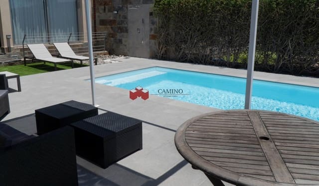 4 Zimmer Haus zu verkaufen in San Bartolomé de Tirajana mit Garage - 860.000 € (Ref: 9696776)