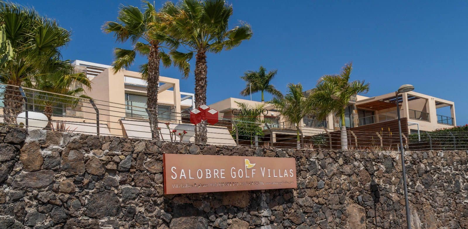 4 bedroom Townhouse for sale in San Bartolome de Tirajana with garage - € 860,000 (Ref: 9696776)