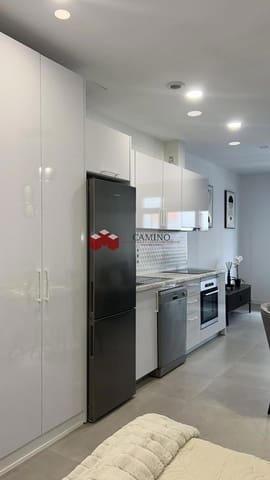 Leilighet til salgs i Las Palmas de Gran Canaria - € 270 000 (Ref: 9696964)